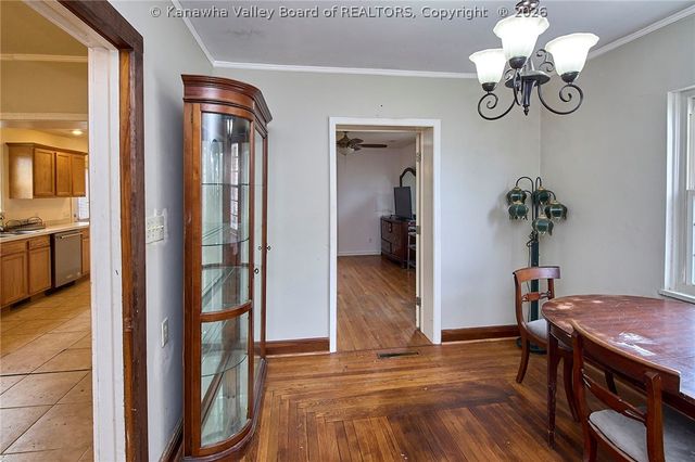 1503 W Virginia Avenue, Dunbar, WV 25064