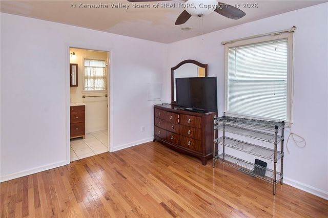 1503 W Virginia Avenue, Dunbar, WV 25064