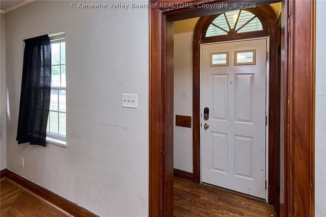 1503 W Virginia Avenue, Dunbar, WV 25064