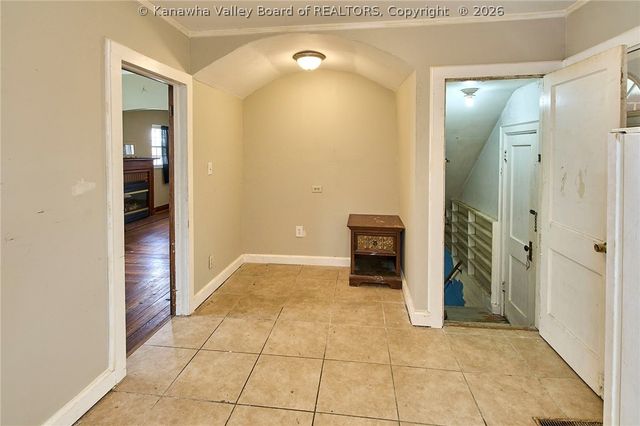 1503 W Virginia Avenue, Dunbar, WV 25064