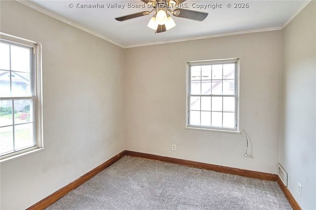 1503 W Virginia Avenue, Dunbar, WV 25064