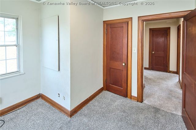 1503 W Virginia Avenue, Dunbar, WV 25064