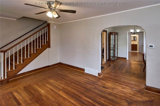 1503 W Virginia Avenue, Dunbar, WV 25064