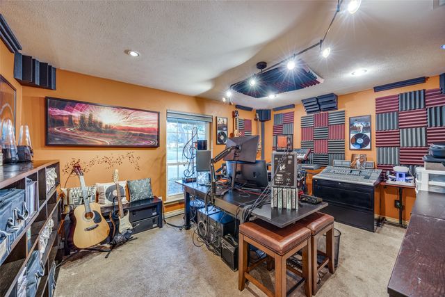 10626 Cox Lane, Dallas, TX 75229