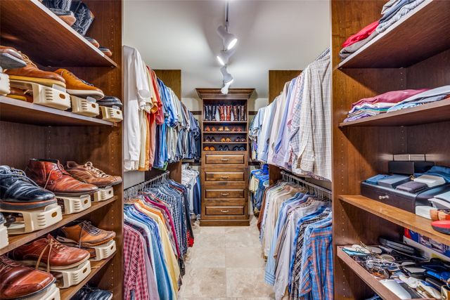 10626 Cox Lane, Dallas, TX 75229