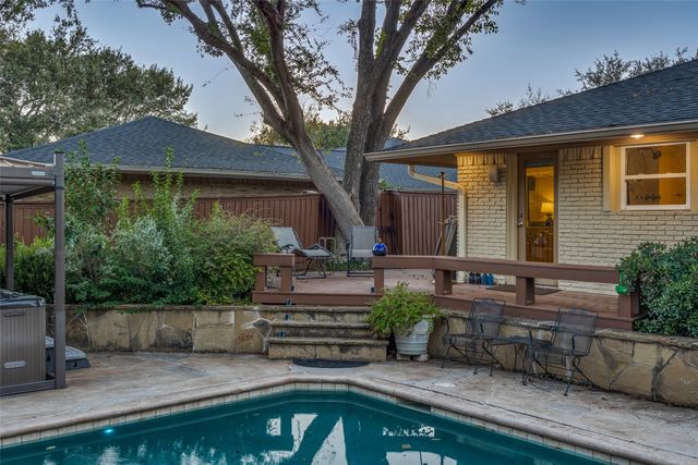 10626 Cox Lane, Dallas, TX 75229