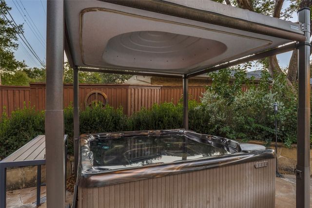 10626 Cox Lane, Dallas, TX 75229