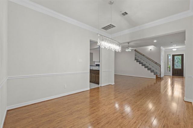 2919 Royal Oaks Grove, Houston, TX 77082