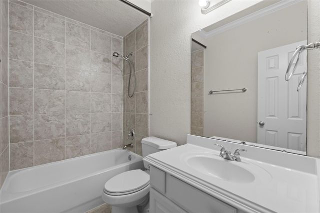 2919 Royal Oaks Grove, Houston, TX 77082