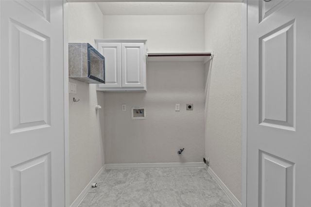 2919 Royal Oaks Grove, Houston, TX 77082