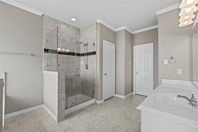 2919 Royal Oaks Grove, Houston, TX 77082