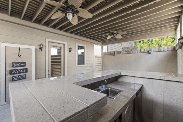 2919 Royal Oaks Grove, Houston, TX 77082