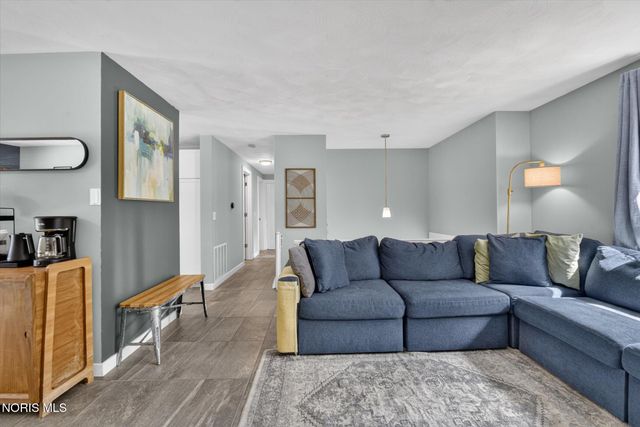 4851 Tamworth Road, Sylvania, OH 43560