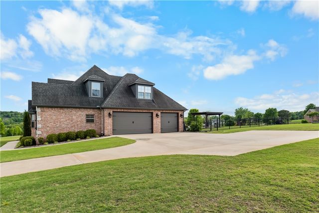 4509 Champagne Drive, Springdale, AR 72764