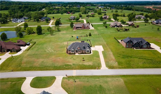4509 Champagne Drive, Springdale, AR 72764