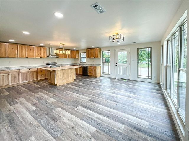 3520 S Park Avenue, Sedalia, MO 65301