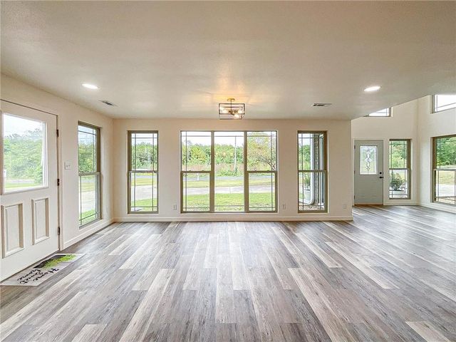 3520 S Park Avenue, Sedalia, MO 65301