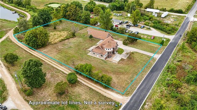 3520 S Park Avenue, Sedalia, MO 65301