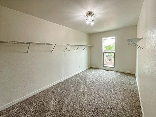 3520 S Park Avenue, Sedalia, MO 65301