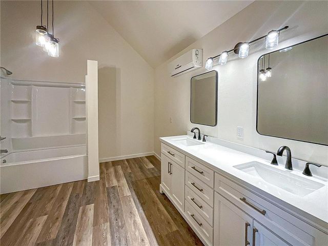 3520 S Park Avenue, Sedalia, MO 65301