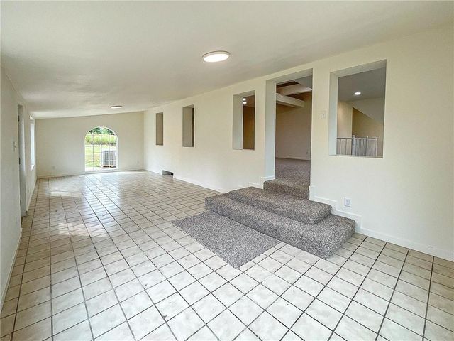 3520 S Park Avenue, Sedalia, MO 65301