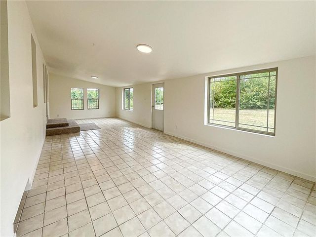 3520 S Park Avenue, Sedalia, MO 65301