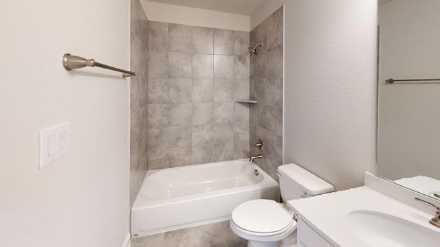 8407 Cornerstone Drive, Rowlett, TX 75088