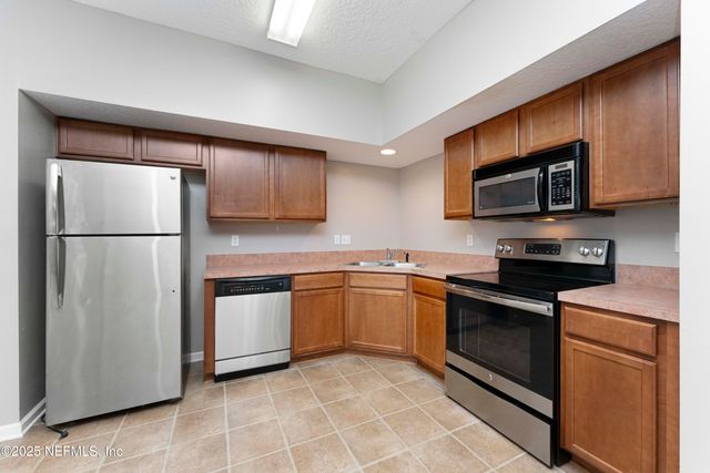5260 COLLINS Road 1304, Jacksonville, FL 32244