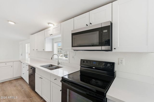 10810 N 91ST Avenue 50, Peoria, AZ 85345