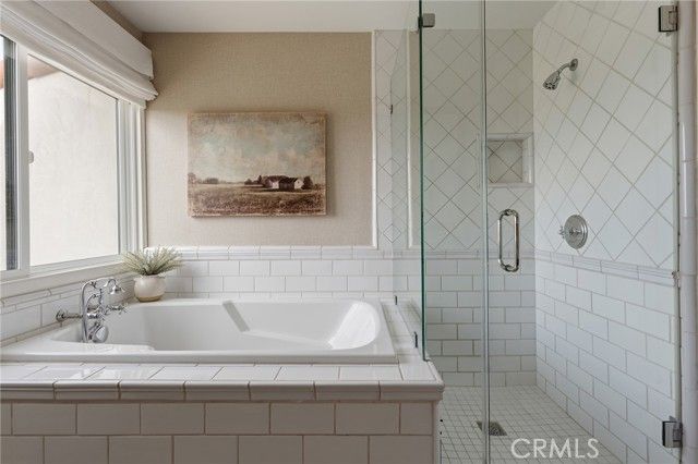 22717 De Kalb Drive, Calabasas, CA 91302