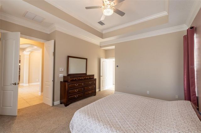 25605 HAWKS RUN LANE, Sorrento, FL 32776