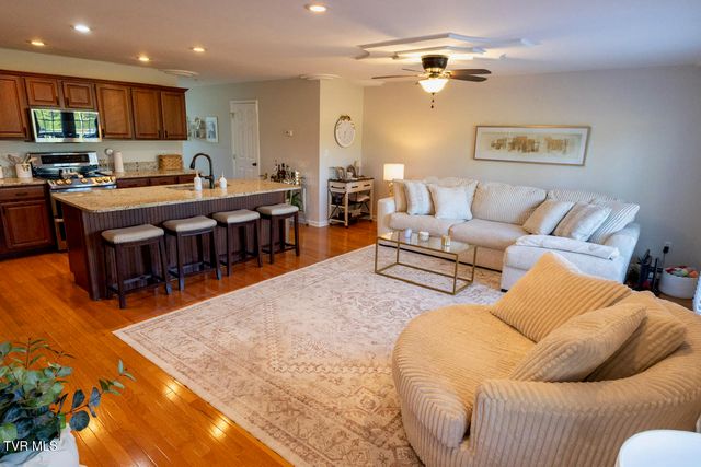 1824 King College Road Unit B4, Bristol, TN 37620