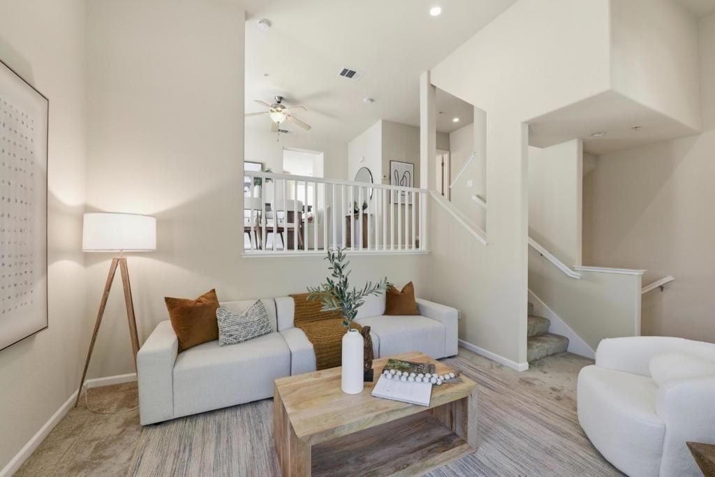 Image 7 of property listing at 19 N Willard, San Jose, CA 95126