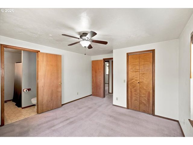 1423 32ND Ave, Albany, OR 97322