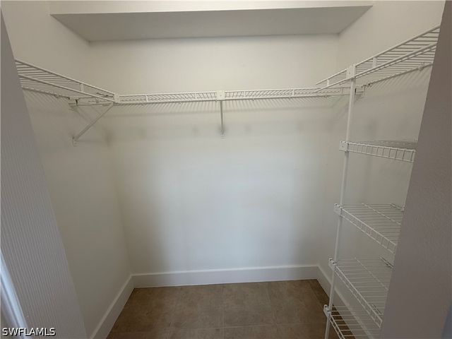 5305 Summerlin RD 502, Fort Myers, FL 33919