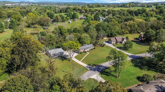 401 Ellington Drive, Franklin, TN 37064