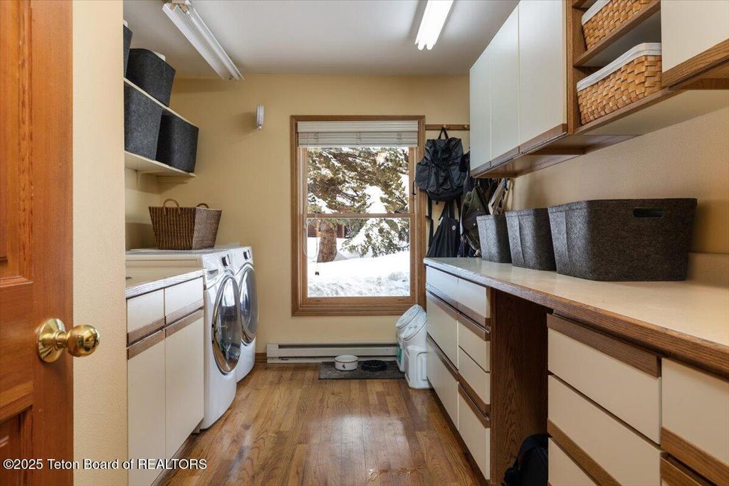 1930 W HOMESTEAD Drive, Jackson, WY 83001 photo 10