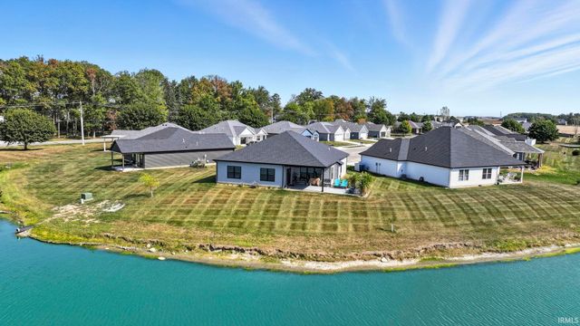 10144 Buckshire Court, New Haven, IN 46774