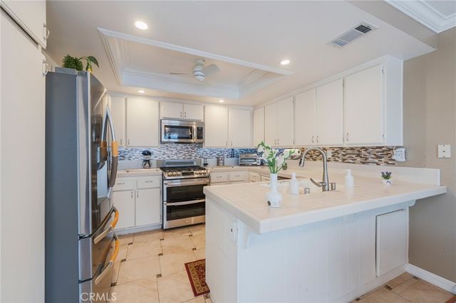 38 Carnation, Rancho Santa Margarita, CA 92688