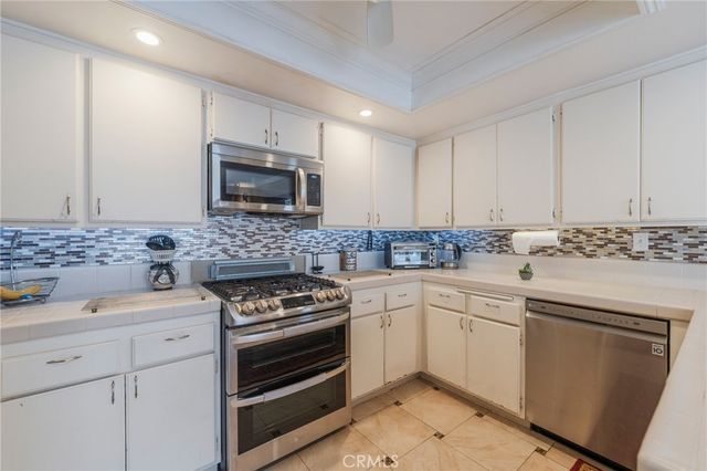 38 Carnation, Rancho Santa Margarita, CA 92688