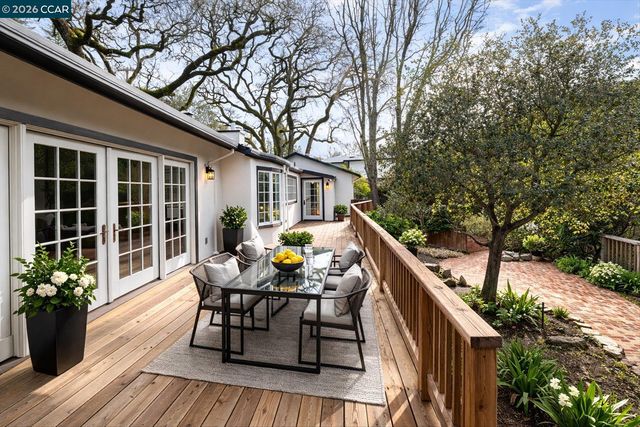 110 Moraga Way, Orinda, CA 94563