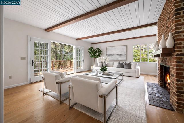 110 Moraga Way, Orinda, CA 94563