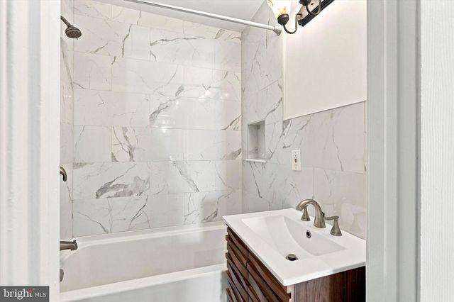 145 EAST ST, Philadelphia, PA 19127