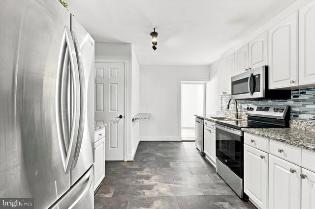 145 EAST ST, Philadelphia, PA 19127