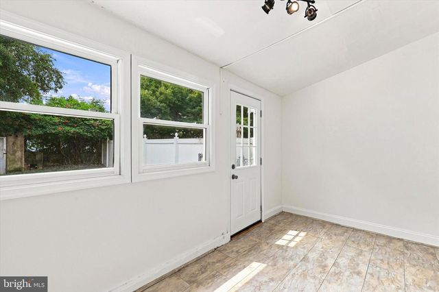 145 EAST ST, Philadelphia, PA 19127
