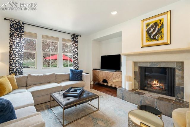 1868 La Bellezza Grove, Colorado Springs, CO 80919