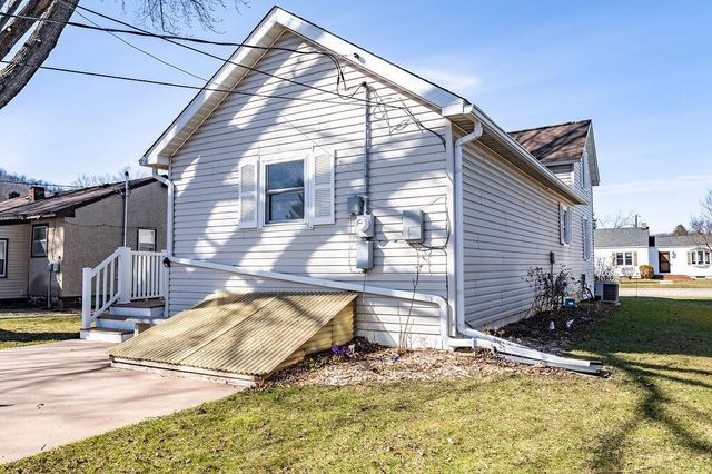 519 2nd STREET S, La Crescent, MN 55947