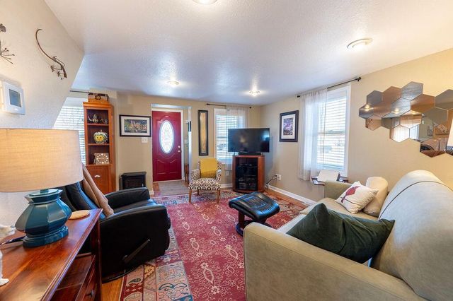 519 2nd STREET S, La Crescent, MN 55947