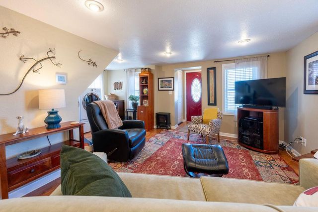 519 2nd STREET S, La Crescent, MN 55947