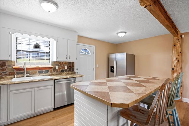 2049 Saunders Road, Ringgold, GA 30736
